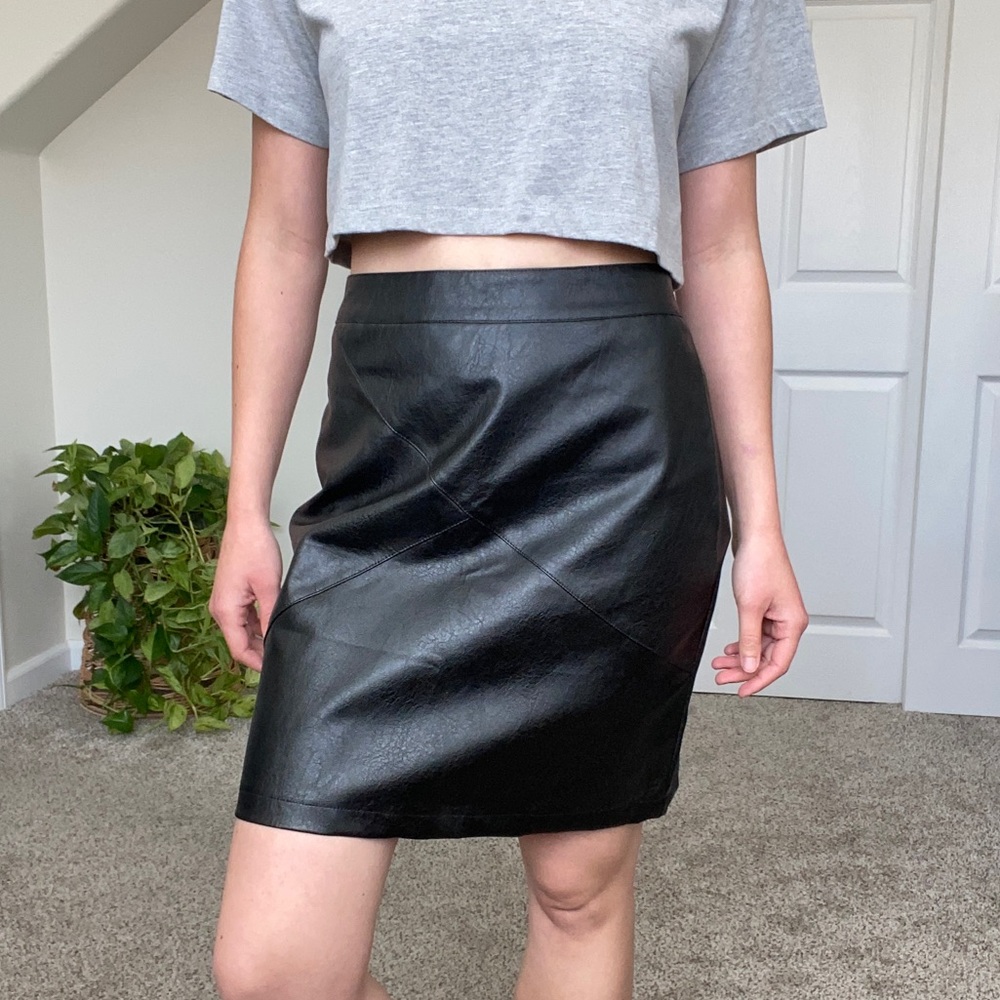 NWT Zeagoo faux leather skirt - Picture 1 of 5
